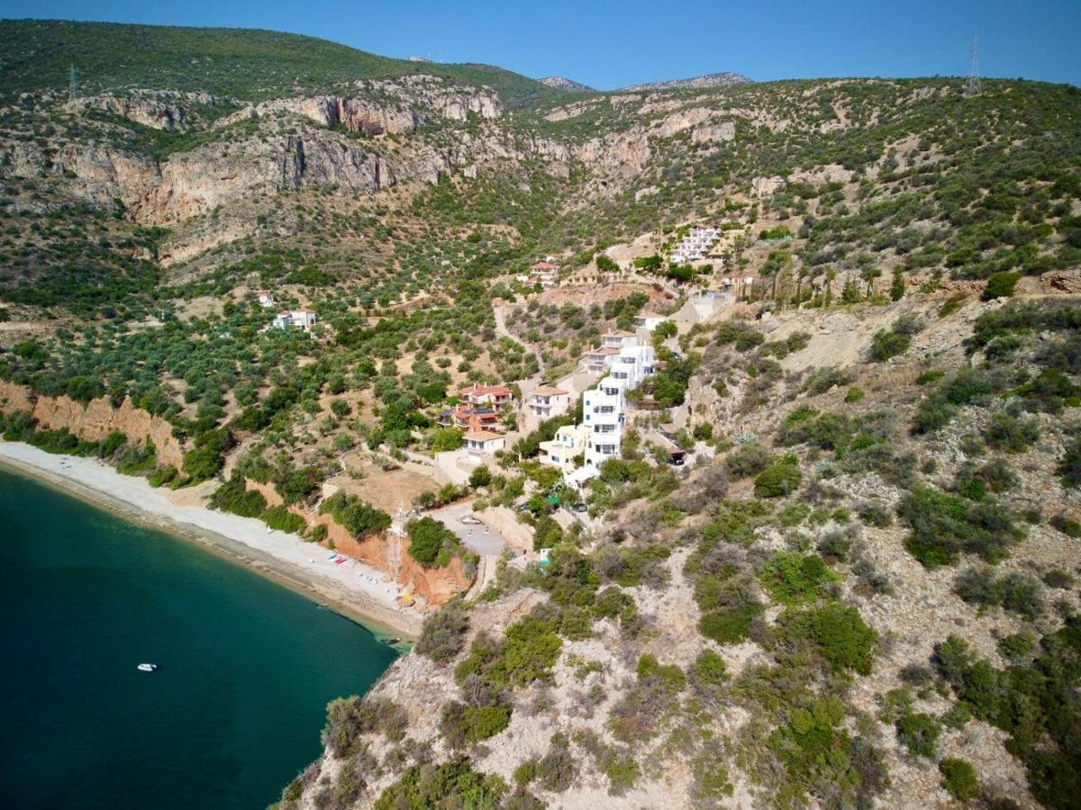 Muses Seaside Villas Parálion Ástros Eksteriør bilde