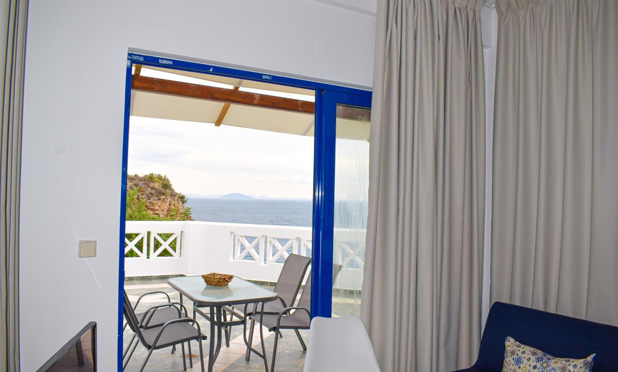 Muses Seaside Villas Parálion Ástros Eksteriør bilde