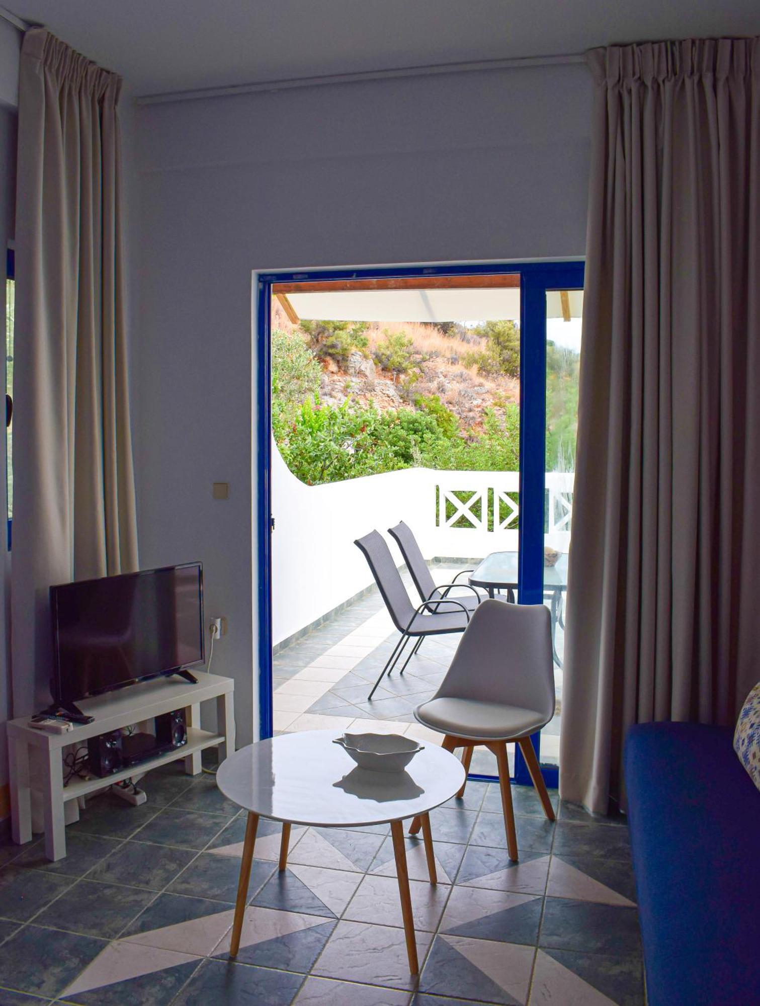 Muses Seaside Villas Parálion Ástros Eksteriør bilde